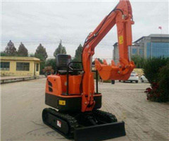 小型挖掘機(jī)大保養(yǎng)都有什么意思，小型挖掘機(jī)保養(yǎng)一般多久做一次